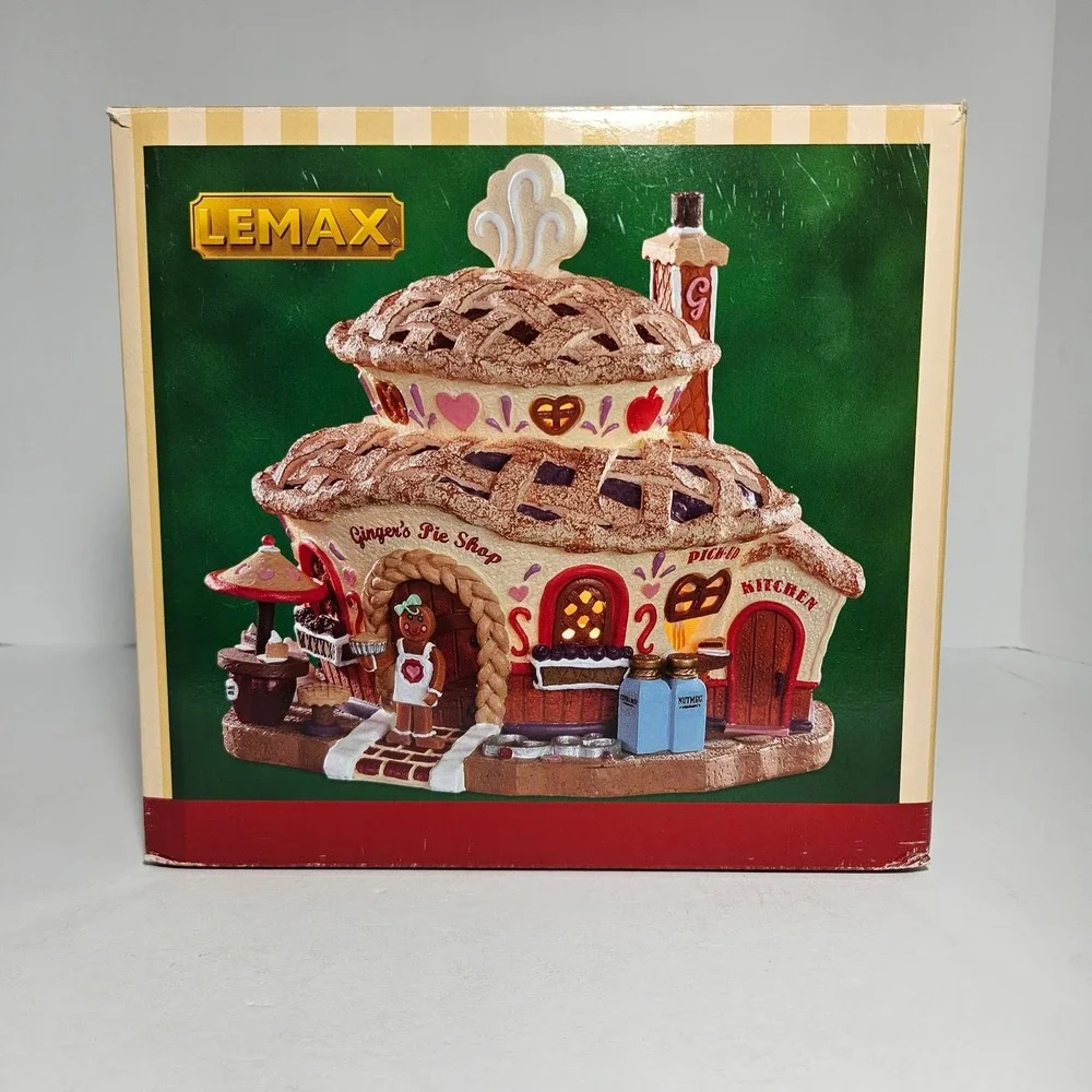 Lemax Gingers Pie Shop Christmas Village Sugar n Spice 25925 Lighted House